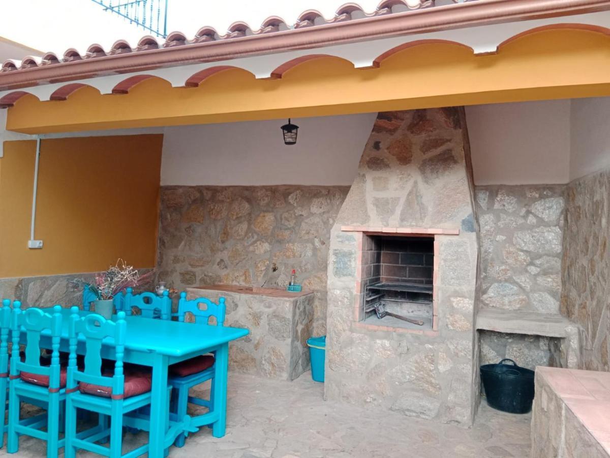 Finca Los Villegas 卡斯特里尔 外观 照片