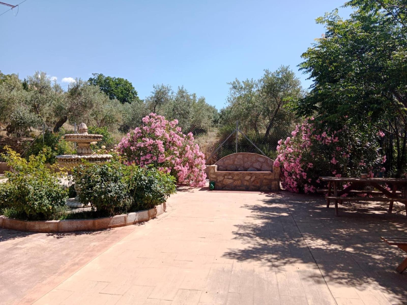 Finca Los Villegas 卡斯特里尔 外观 照片